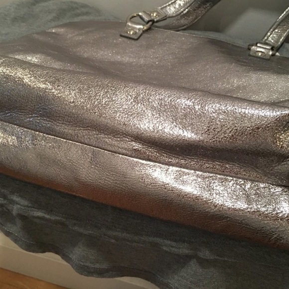Coach Poppy Silver Tote/purse Excellent condition Never used. - Picture 4 of 7